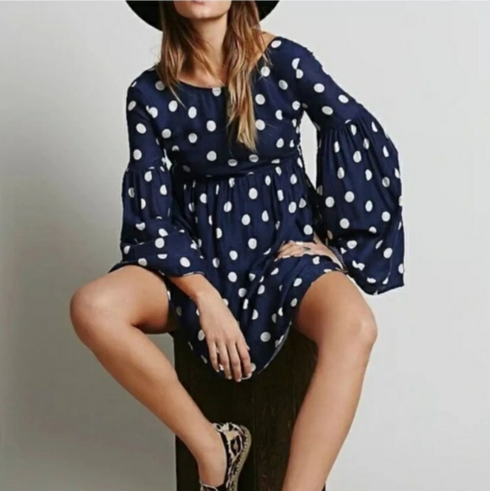 FREE PEOPLE White Polka Dot Baby Doll Dress Tunic Top Bell Sleeves S